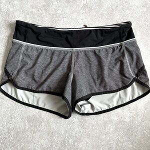 Lululemon Speed Up shorts size 8